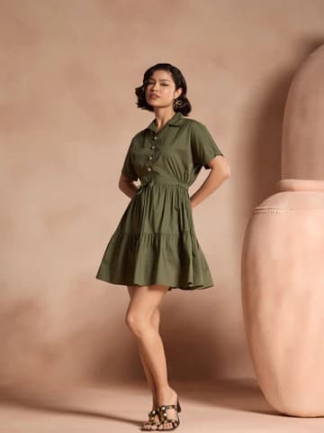 Casual Textured Short Sleeve...