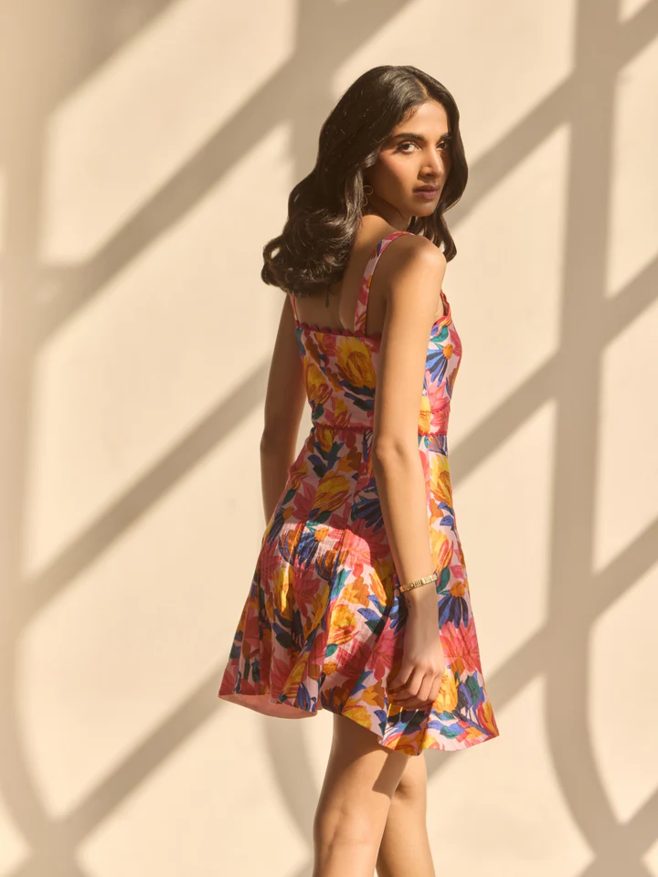 Aagyeyi Vogush Sarees